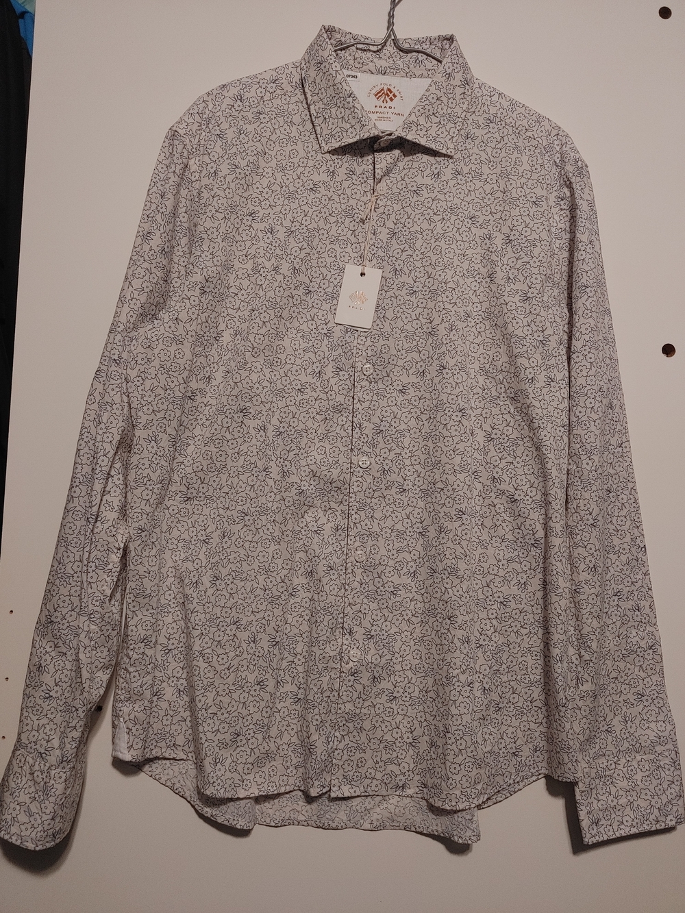 FRADI Men's Slim White Floral Long-Sleeve Button-Down Shirt. Made In Italy.